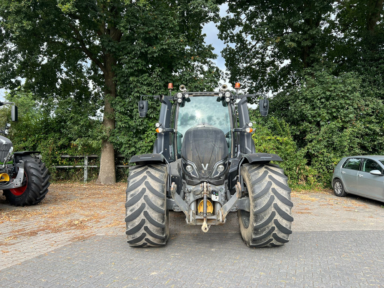Valtra T174 Versu - Traktor: foto 5 Valtra T174 Versu - Traktor: foto 5