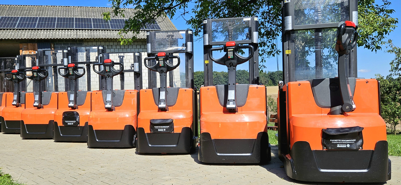 Toyota SWE 200D - Stivosës: foto 4 Toyota SWE 200D - Stivosës: foto 4