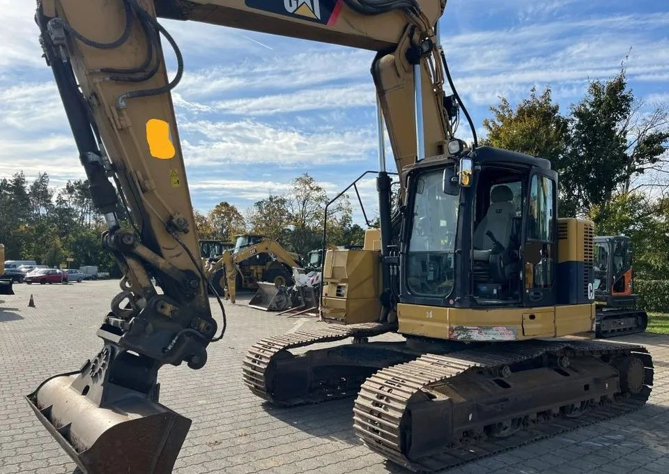 Caterpillar 321D LCR, 2013 ROK, 9300 MTH, 3x łamane ramię - Ekskavator me zinxhirë: foto 5 Caterpillar 321D LCR, 2013 ROK, 9300 MTH, 3x łamane ramię - Ekskavator me zinxhirë: foto 5