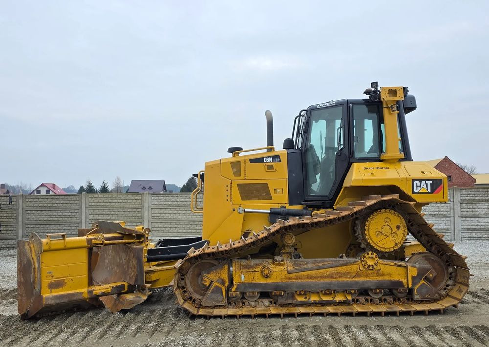 Caterpillar Caterpillar D6N LGP, 2017 ROK, PODWOZIE 80% DOBRE - Buldozer: foto 3 Caterpillar Caterpillar D6N LGP, 2017 ROK, PODWOZIE 80% DOBRE - Buldozer: foto 3