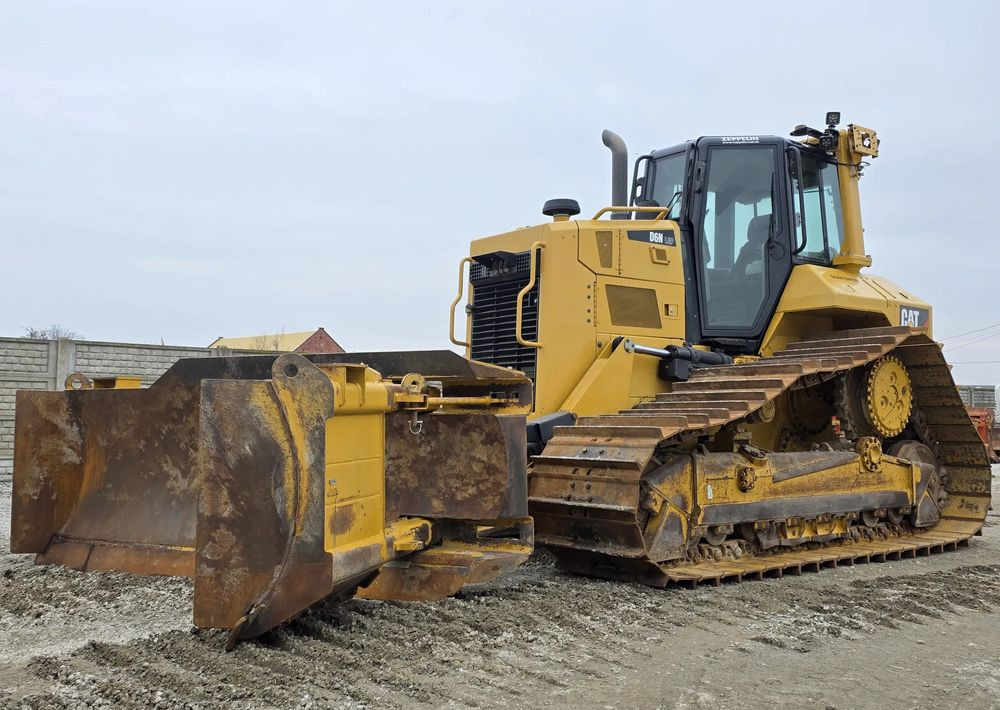 Caterpillar Caterpillar D6N LGP, 2017 ROK, PODWOZIE 80% DOBRE - Buldozer: foto 1 Caterpillar Caterpillar D6N LGP, 2017 ROK, PODWOZIE 80% DOBRE - Buldozer: foto 1