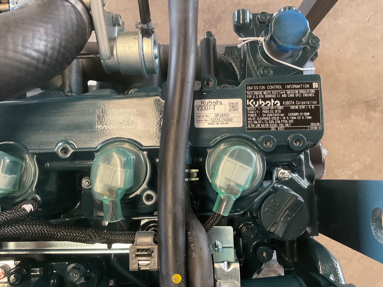 Kubota V3307 CR-T - Motori: foto 4 Kubota V3307 CR-T - Motori: foto 4