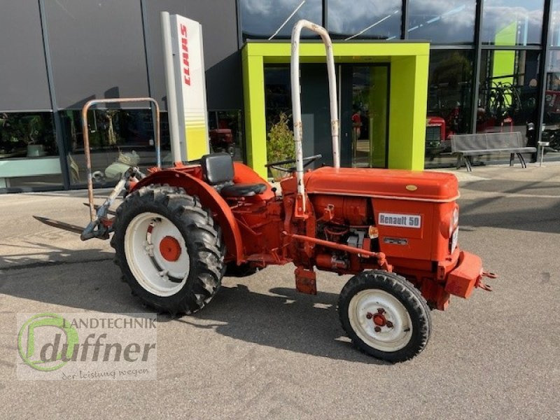 Renault R 7213 Schmalspur - Minitraktor: foto 4 Renault R 7213 Schmalspur - Minitraktor: foto 4