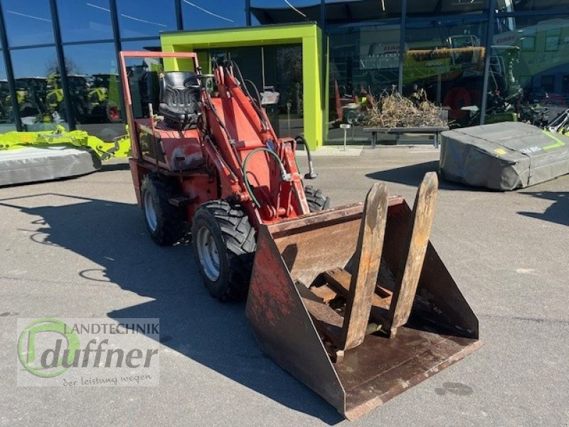 Weidemann 916 - Ngarkues i artikuluar: foto 4 Weidemann 916 - Ngarkues i artikuluar: foto 4
