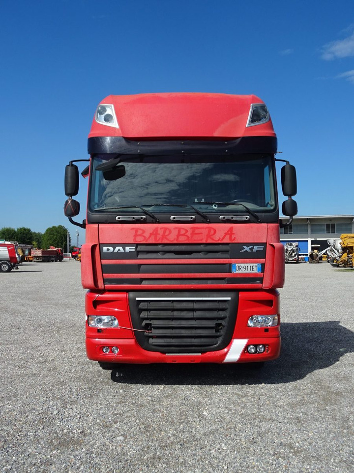 DAF XF 105.480 - Gjysmë-kamion: foto 5 DAF XF 105.480 - Gjysmë-kamion: foto 5