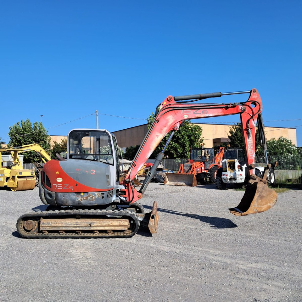 NEUSON 75Z3 RD - Miniekskavator: foto 4 NEUSON 75Z3 RD - Miniekskavator: foto 4