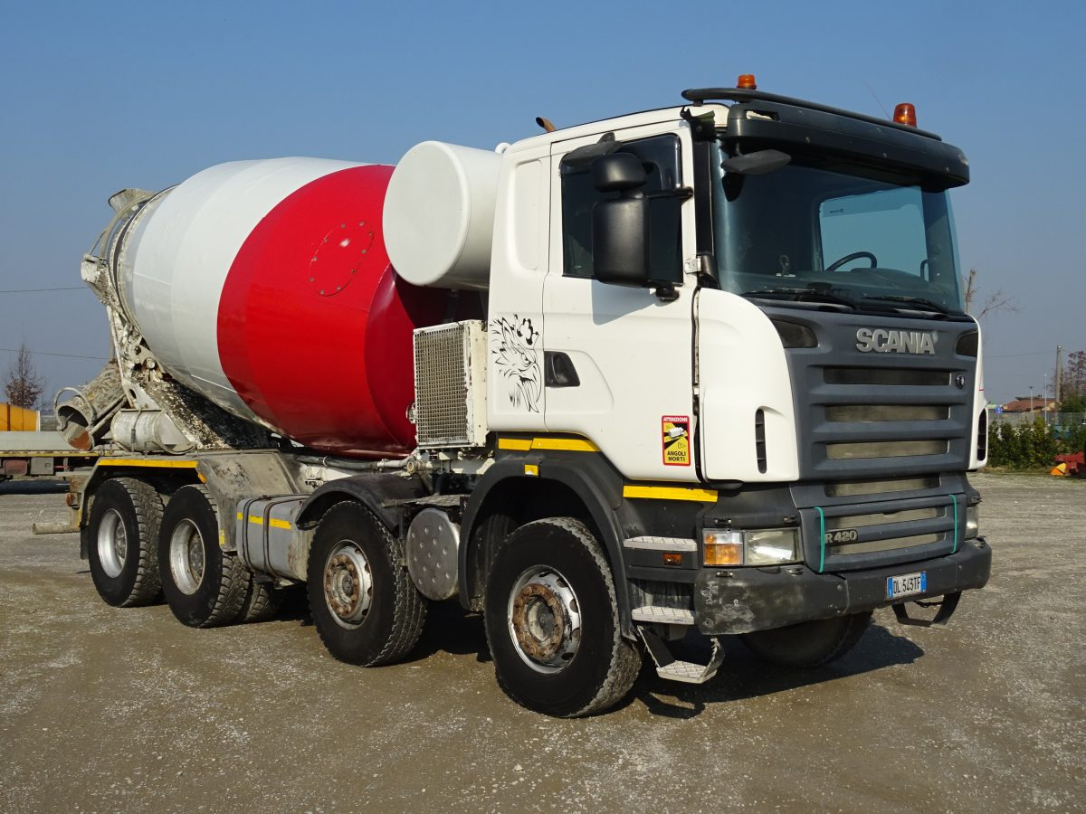 SCANIA R420 8X4 ARMEC HY120 - Autobetoniere: foto 3 SCANIA R420 8X4 ARMEC HY120 - Autobetoniere: foto 3