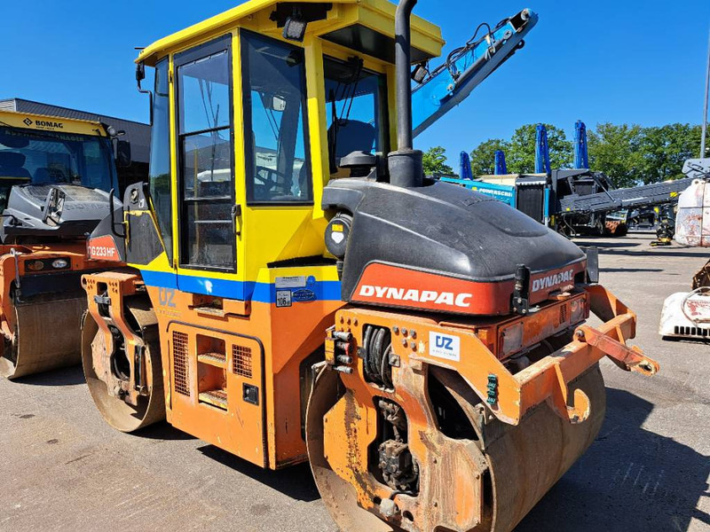 Dynapac CG 233 HF - Rul: foto 2 Dynapac CG 233 HF - Rul: foto 2