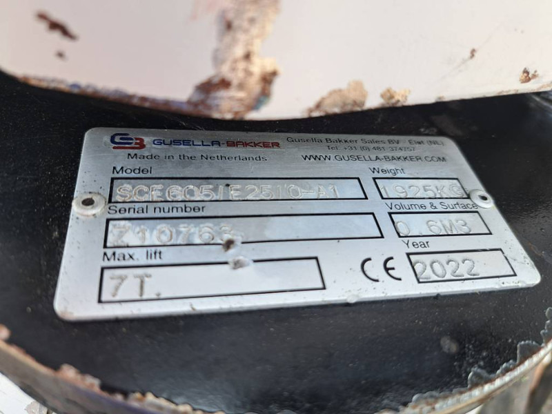 Fuchs MHL 360 D - Ekskavator për mbetje: foto 5 Fuchs MHL 360 D - Ekskavator për mbetje: foto 5