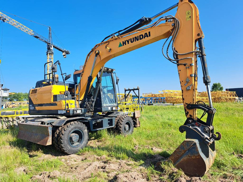 Hyundai HW140 - Ekskavator me goma: foto 2 Hyundai HW140 - Ekskavator me goma: foto 2