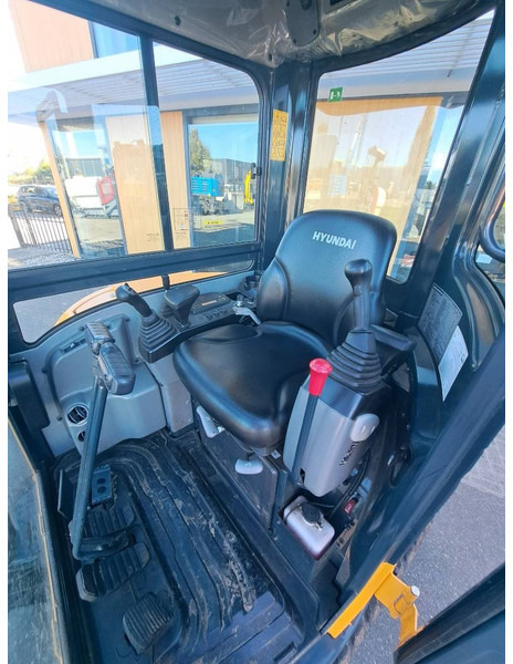 Miniekskavator Hyundai R30 Z-9AK: foto 11
