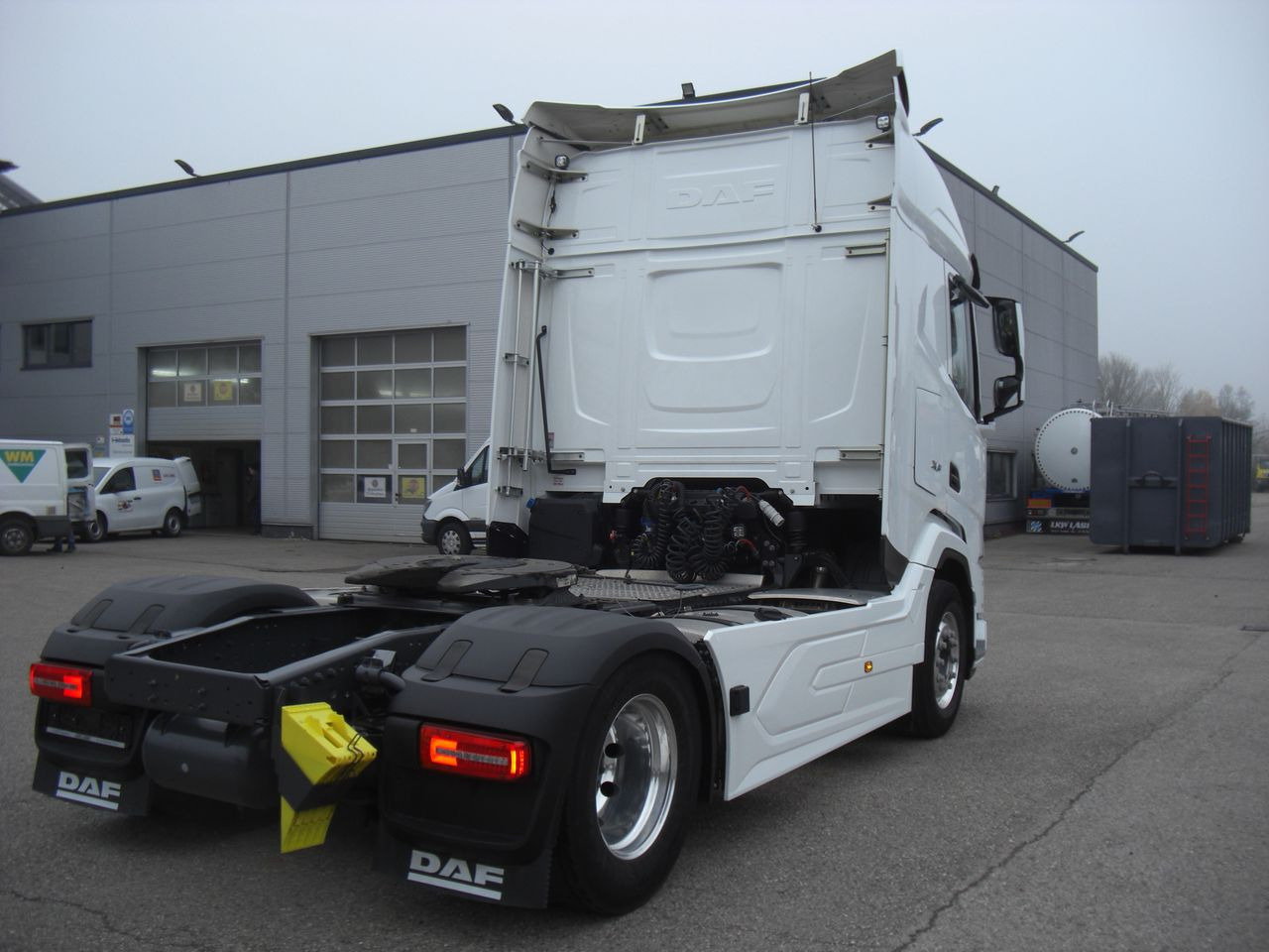 DAF XF480FT - Gjysmë-kamion: foto 3 DAF XF480FT - Gjysmë-kamion: foto 3