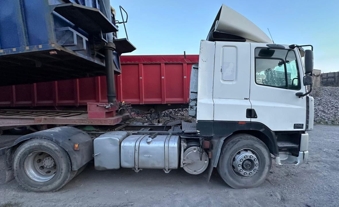 DAF CF 85.430 Tractor head - Gjysmë-kamion: foto 5 DAF CF 85.430 Tractor head - Gjysmë-kamion: foto 5