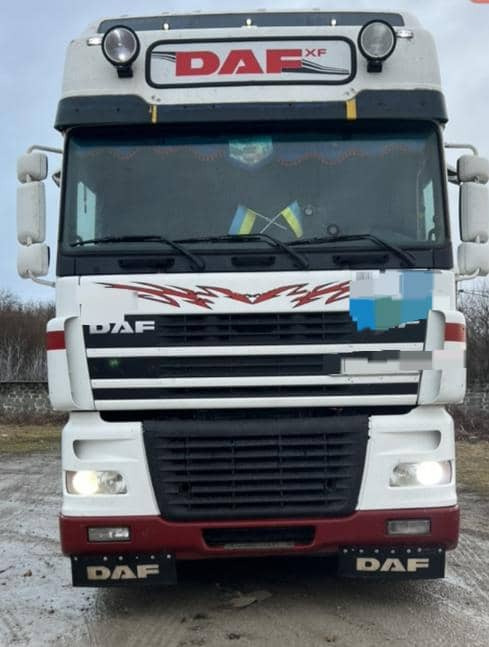 DAF XF 95 - Gjysmë-kamion: foto 1 DAF XF 95 - Gjysmë-kamion: foto 1