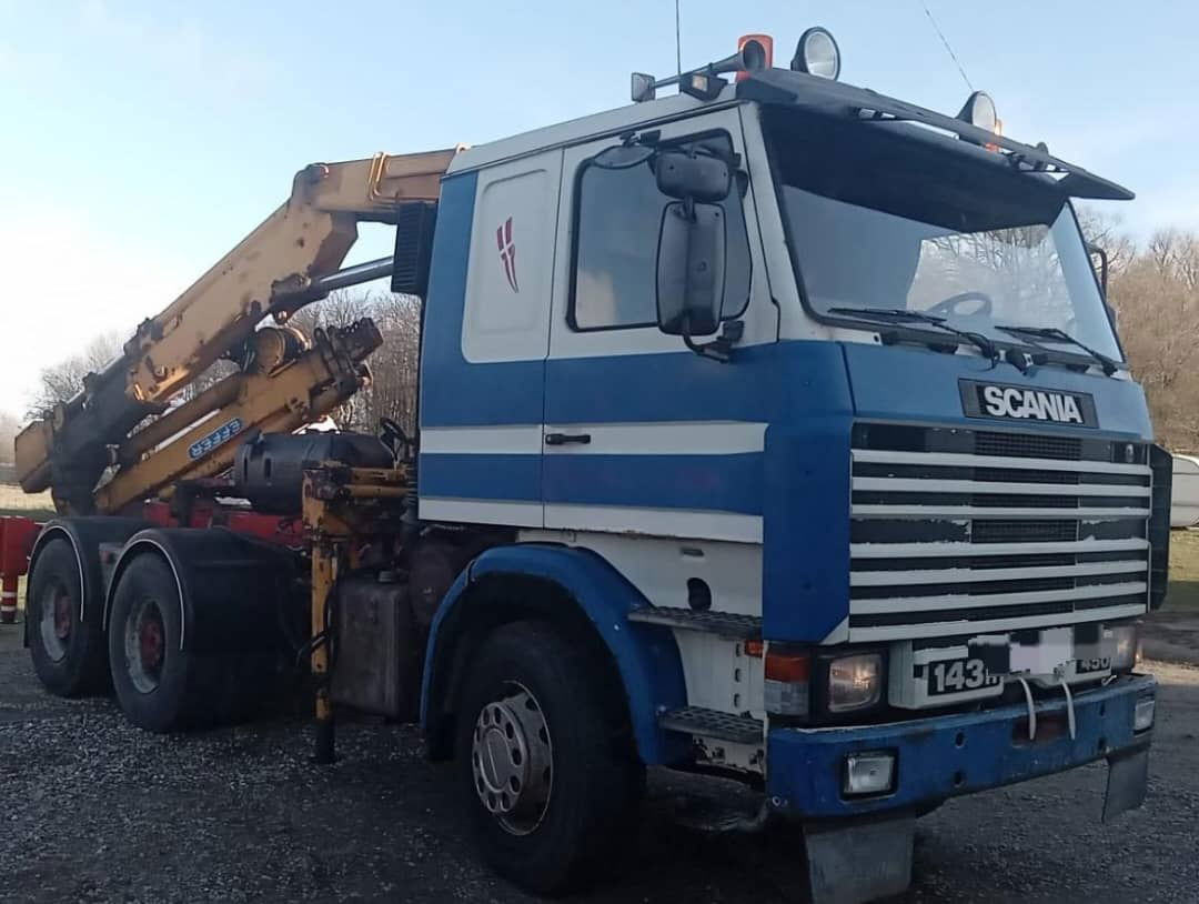 Scania R143-450 V8 Tractor unit with crane - Gjysmë-kamion: foto 3 Scania R143-450 V8 Tractor unit with crane - Gjysmë-kamion: foto 3