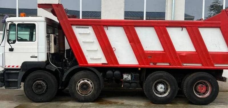 MAN 35.414 - Kamion vetëshkarkues: foto 1 MAN 35.414 - Kamion vetëshkarkues: foto 1