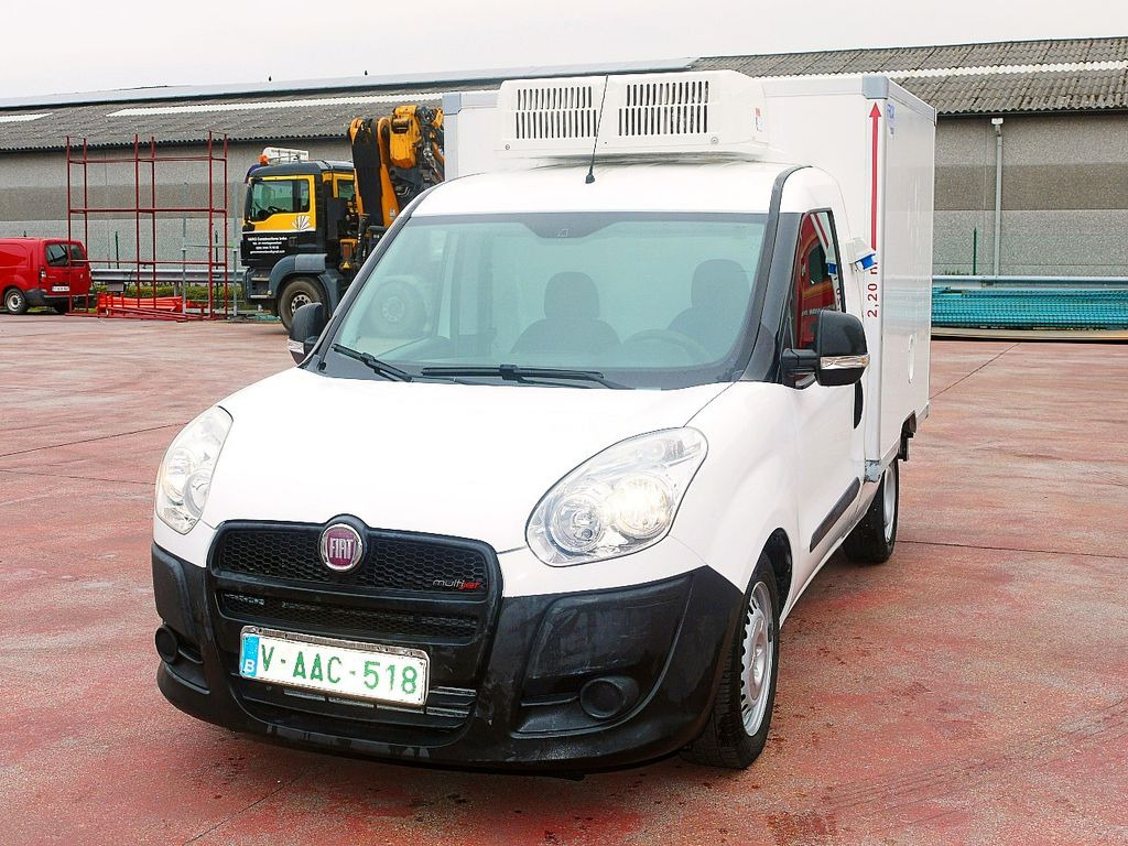 Fiat 1.3 DOBLO KUHLKOFFER RELEC FROD TR22 -20C - Furgon frigorifer: foto 5 Fiat 1.3 DOBLO KUHLKOFFER RELEC FROD TR22 -20C - Furgon frigorifer: foto 5