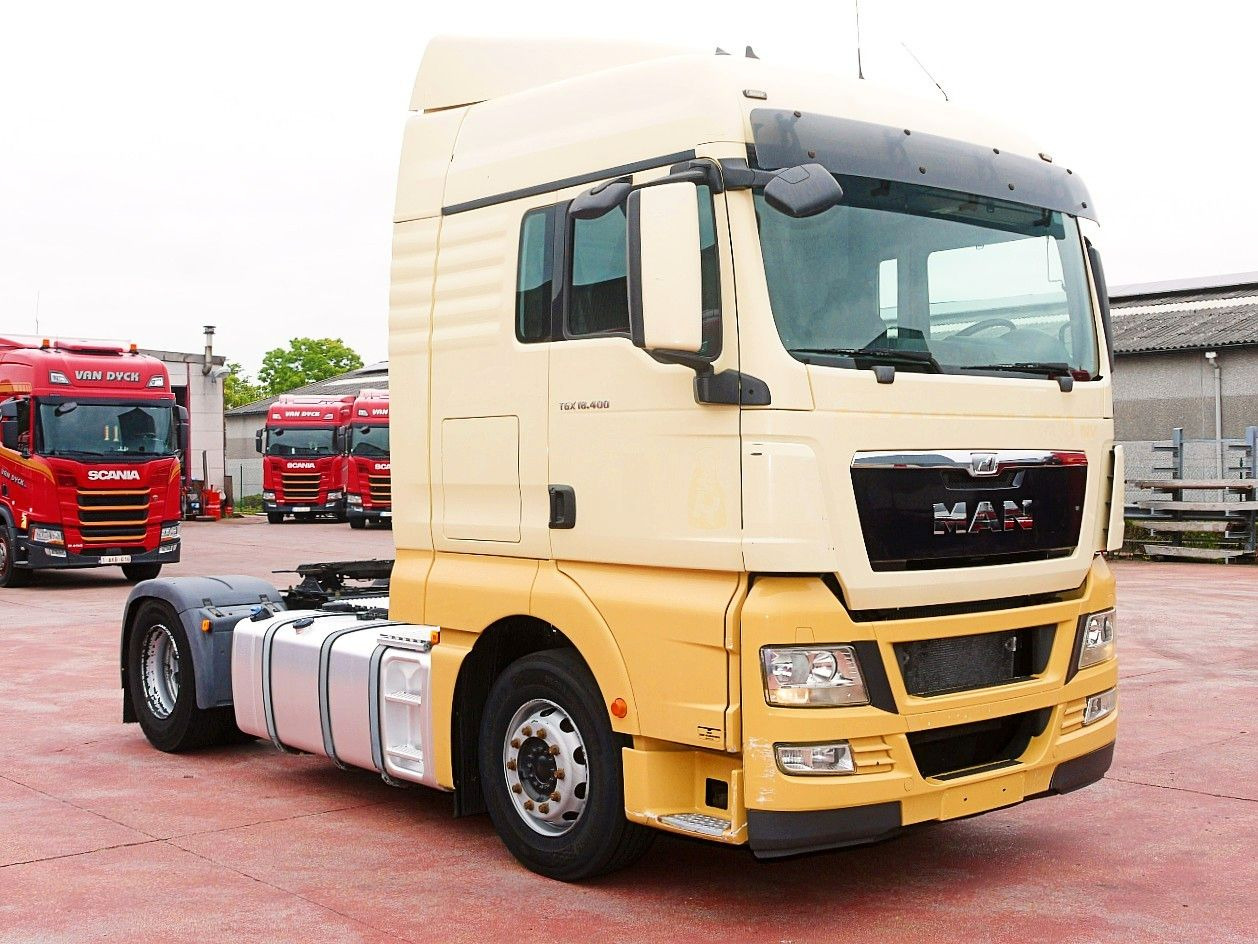 MAN TGX 18.400 TOP ZUSTAND 1e hand A/C - Gjysmë-kamion: foto 2 MAN TGX 18.400 TOP ZUSTAND 1e hand A/C - Gjysmë-kamion: foto 2