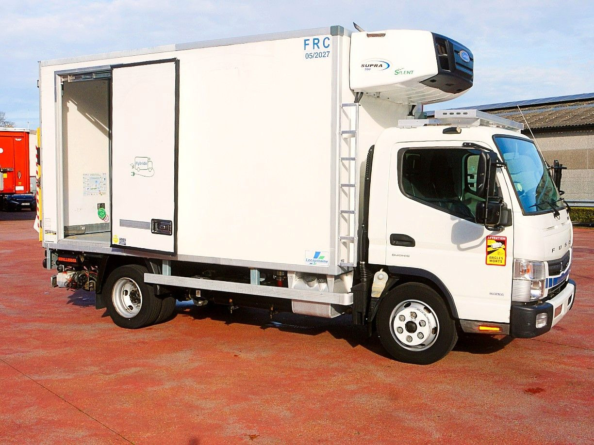 Mitsubishi FUSO HYBRIDE KUHLKOFFER CARRIER SUPRA 550 78tkm - Furgon frigorifer: foto 3 Mitsubishi FUSO HYBRIDE KUHLKOFFER CARRIER SUPRA 550 78tkm - Furgon frigorifer: foto 3