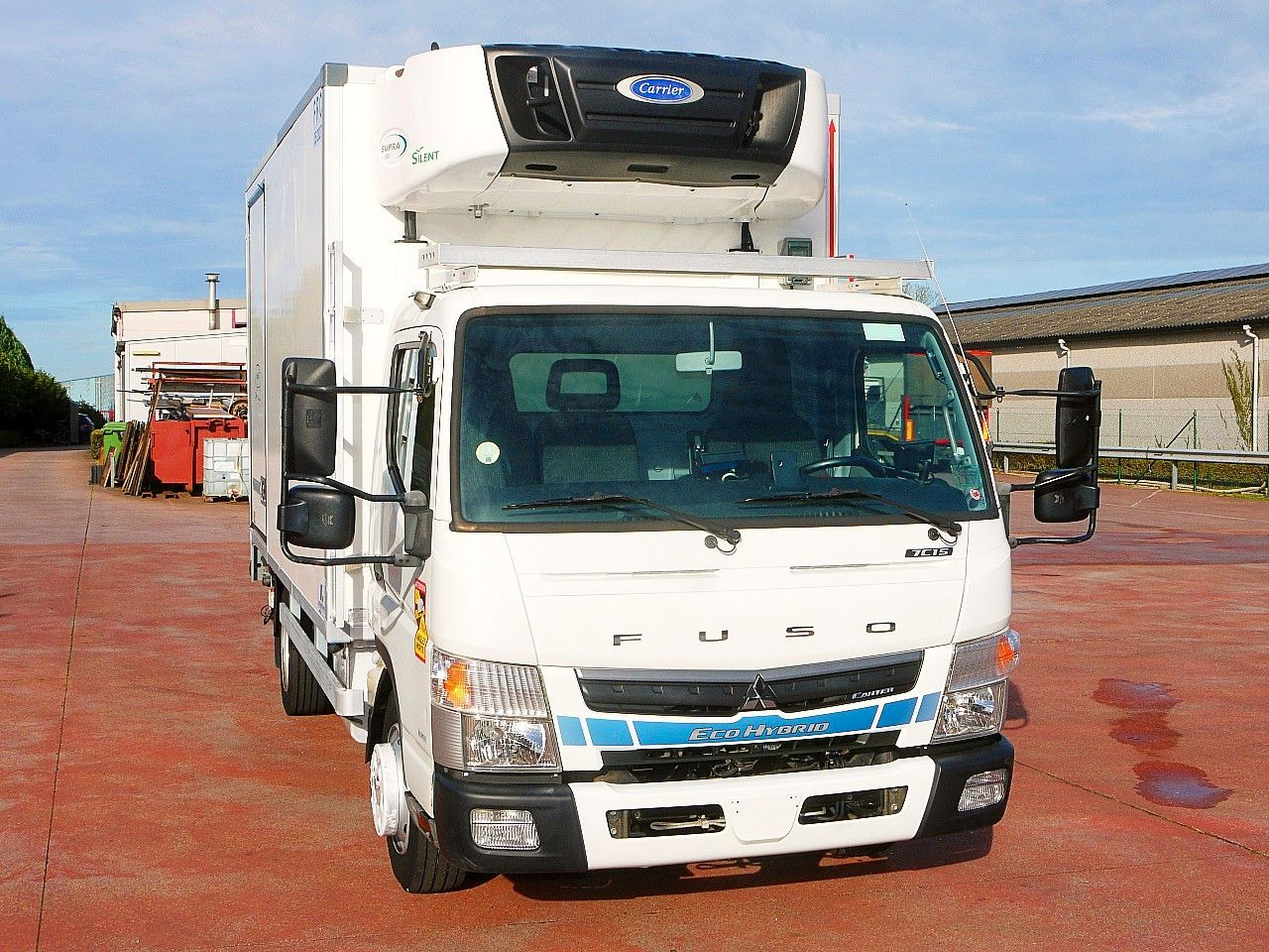 Mitsubishi FUSO HYBRIDE KUHLKOFFER CARRIER SUPRA 550 78tkm - Furgon frigorifer: foto 1 Mitsubishi FUSO HYBRIDE KUHLKOFFER CARRIER SUPRA 550 78tkm - Furgon frigorifer: foto 1