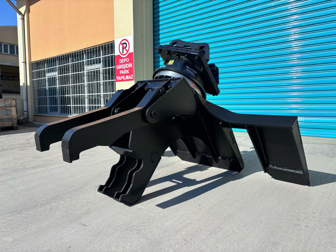 SLEEPER CHANGER ATTACHMENTS - Kovë kafshuese për Ekskavator: foto 2 SLEEPER CHANGER ATTACHMENTS - Kovë kafshuese për Ekskavator: foto 2