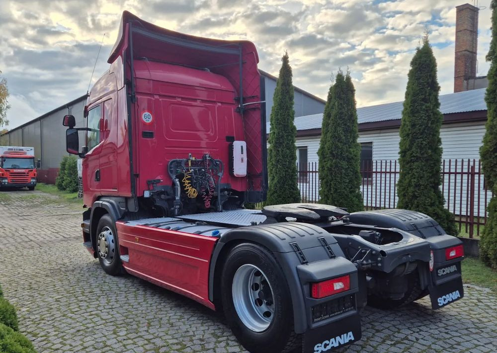 Scania R410 - Gjysmë-kamion: foto 4 Scania R410 - Gjysmë-kamion: foto 4