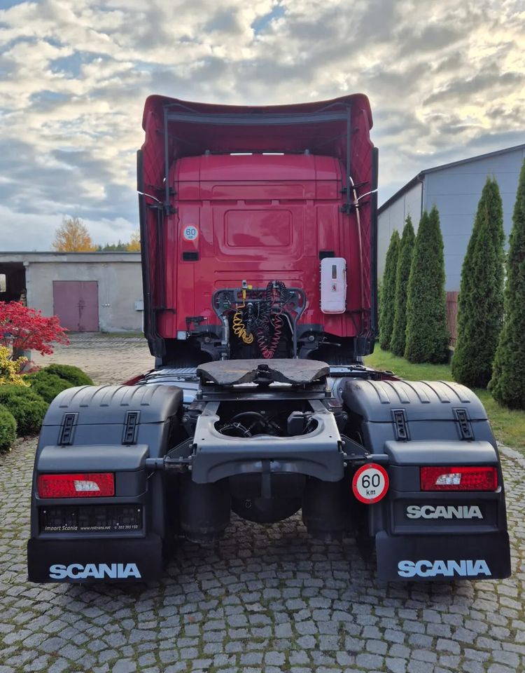 Scania R410 - Gjysmë-kamion: foto 5 Scania R410 - Gjysmë-kamion: foto 5