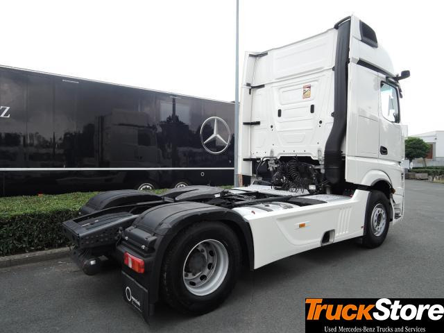 Mercedes-Benz Actros 1845 LS - Gjysmë-kamion: foto 4 Mercedes-Benz Actros 1845 LS - Gjysmë-kamion: foto 4