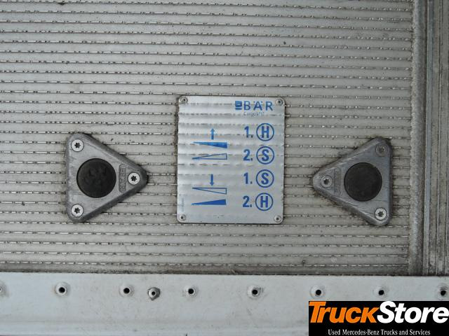 Mercedes-Benz Antos 1835 L - Kamion frigorifer: foto 2 Mercedes-Benz Antos 1835 L - Kamion frigorifer: foto 2