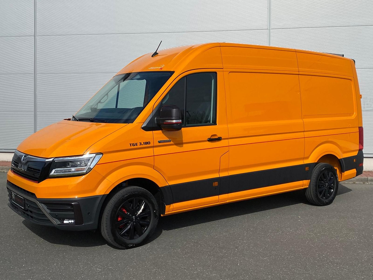 MAN TGE 3.180 L3H3 Individual Lion S LED ACC STANDHZ - Veturë: foto 1 MAN TGE 3.180 L3H3 Individual Lion S LED ACC STANDHZ - Veturë: foto 1