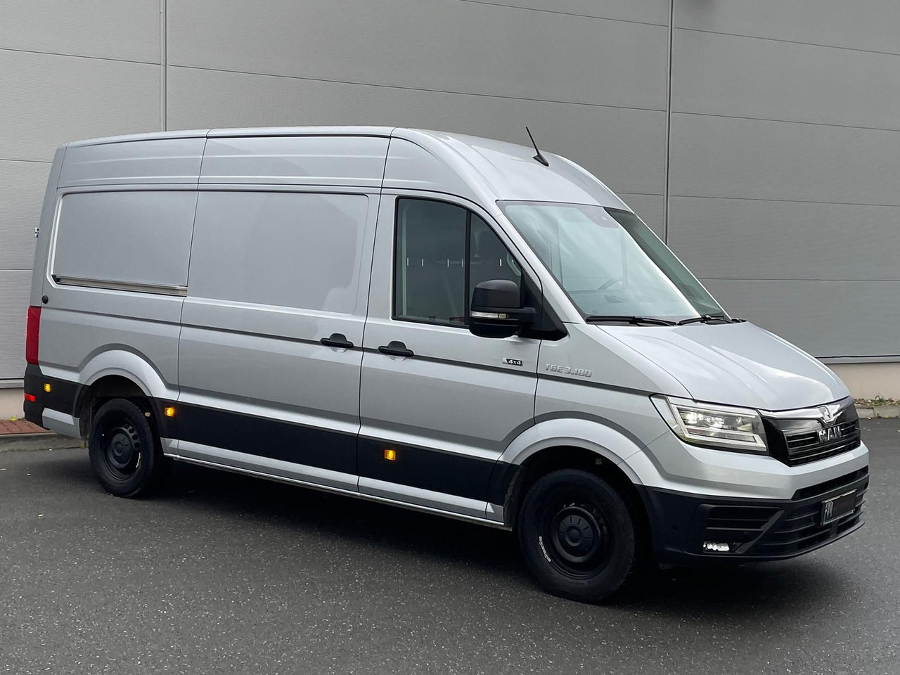 MAN TGE 3.180 L3H3 Kasten 4x4 DIFF NAV ACC STANDH - Veturë: foto 2 MAN TGE 3.180 L3H3 Kasten 4x4 DIFF NAV ACC STANDH - Veturë: foto 2