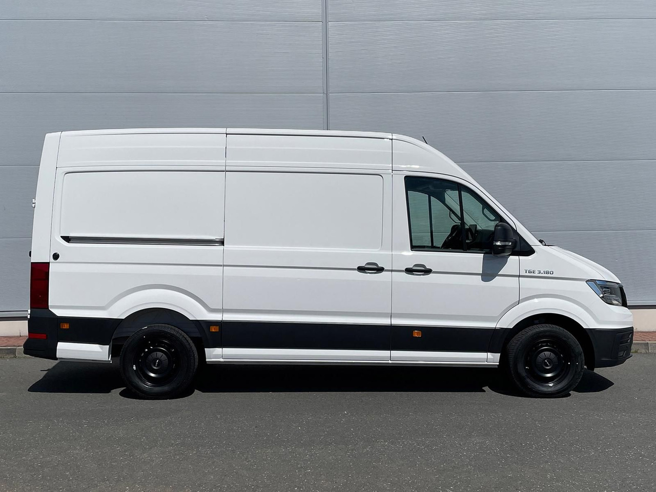 MAN TGE 3.180 L3H3 Kasten STANDHZ ACC NAVI KAMERA - Furgon: foto 5 MAN TGE 3.180 L3H3 Kasten STANDHZ ACC NAVI KAMERA - Furgon: foto 5