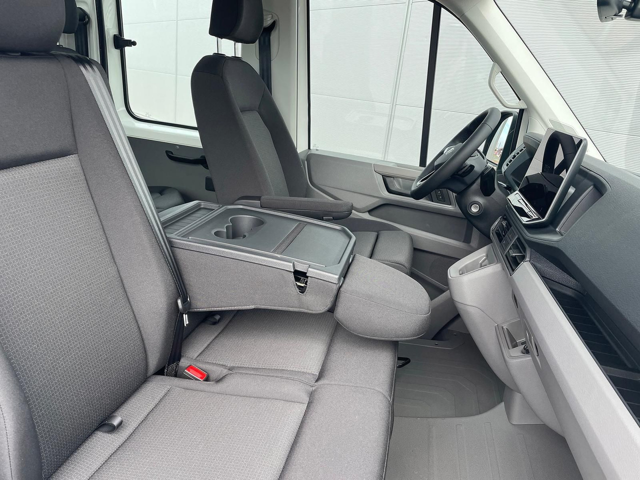 Kamioncine me karroceri, Kamioncine dopio kabinë MAN TGE 3.180 Pritsche DOKA MR KAMERA AHK SITZHZ: foto 38 Kamioncine me karroceri, Kamioncine dopio kabinë MAN TGE 3.180 Pritsche DOKA MR KAMERA AHK SITZHZ: foto 38