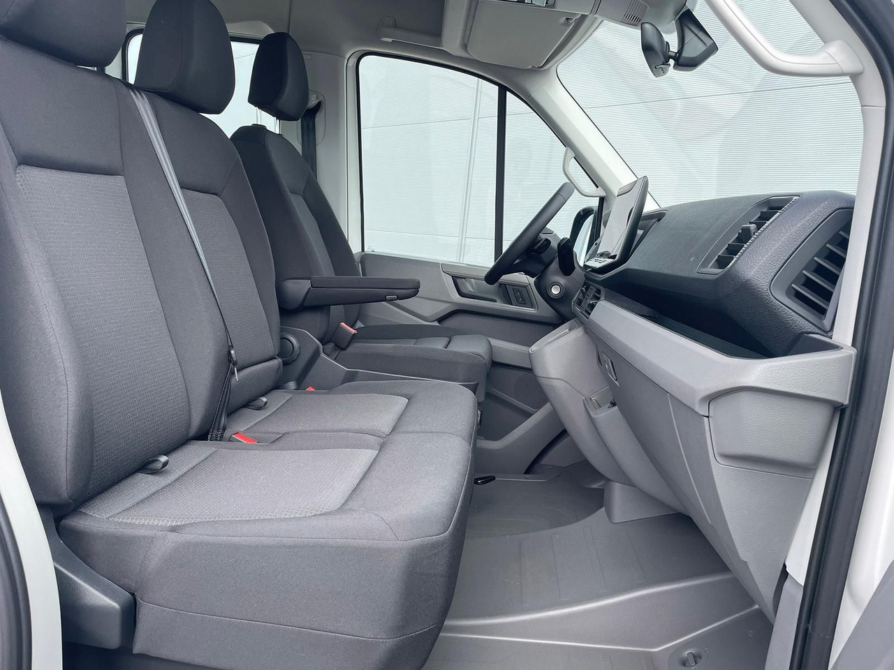 Kamioncine me karroceri, Kamioncine dopio kabinë MAN TGE 3.180 Pritsche DOKA MR KAMERA AHK SITZHZ: foto 37 Kamioncine me karroceri, Kamioncine dopio kabinë MAN TGE 3.180 Pritsche DOKA MR KAMERA AHK SITZHZ: foto 37