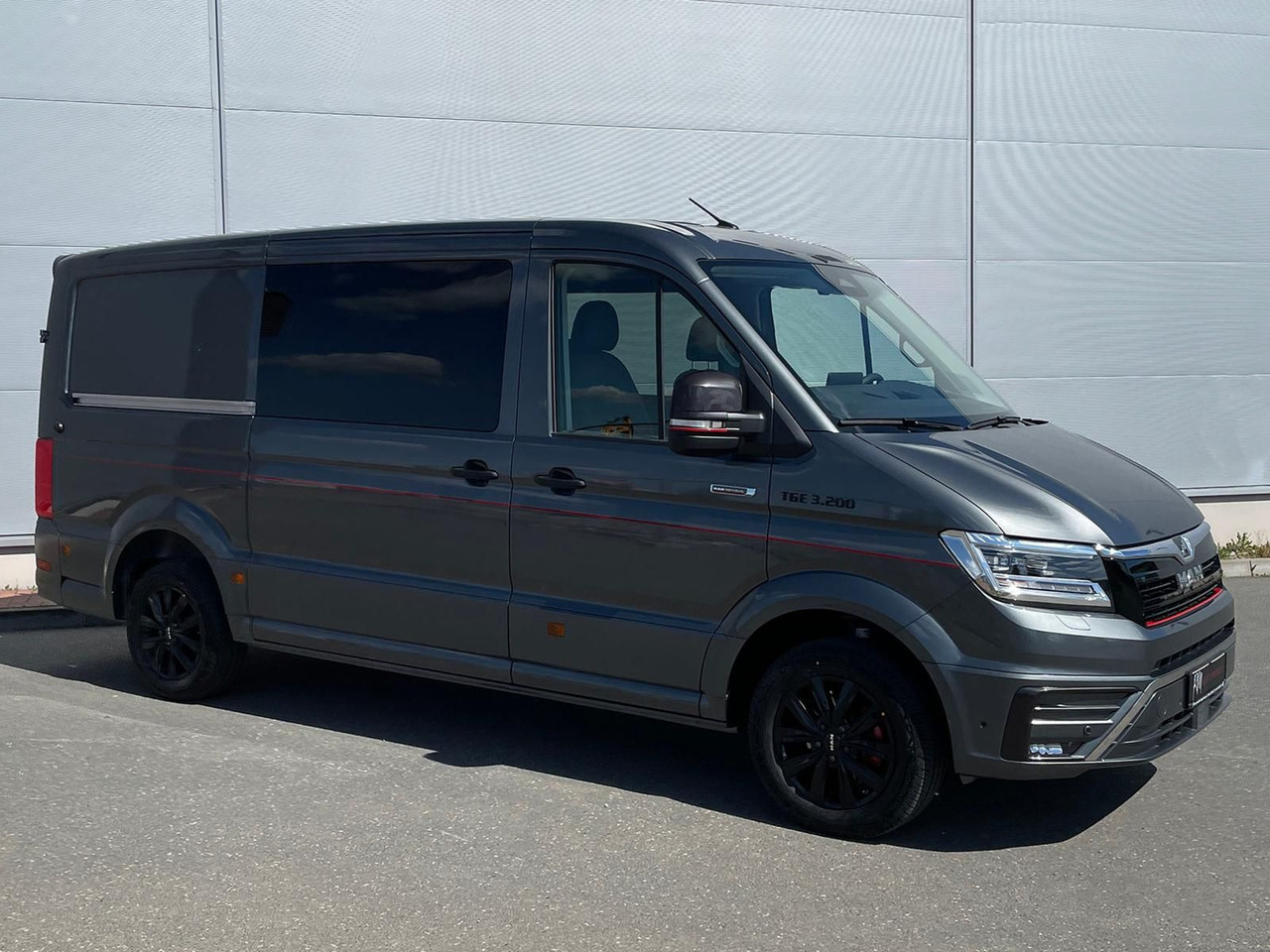 MAN TGE 3.200 L3H2 MIXTO 4x4 Individual S ACC STHZ - Furgon, Kamioncine dopio kabinë: foto 2 MAN TGE 3.200 L3H2 MIXTO 4x4 Individual S ACC STHZ - Furgon, Kamioncine dopio kabinë: foto 2