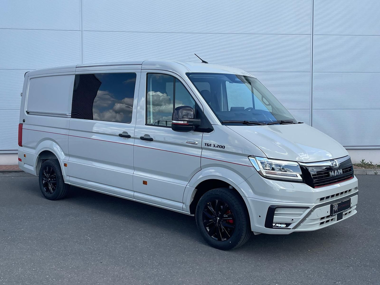 MAN TGE 3.200 L3H2 MIXTO 4x4 Individual S ACC STHZ - Veturë: foto 2 MAN TGE 3.200 L3H2 MIXTO 4x4 Individual S ACC STHZ - Veturë: foto 2