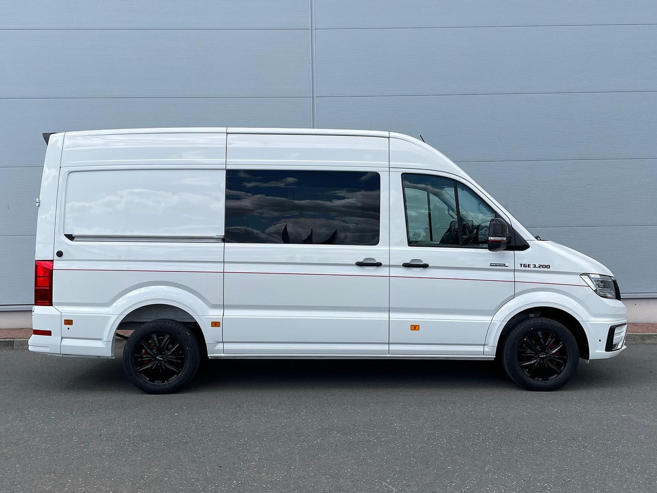 MAN TGE 3.200 L3H3 MIXTO 4x4 Individual S ACC STHZ - Veturë: foto 5 MAN TGE 3.200 L3H3 MIXTO 4x4 Individual S ACC STHZ - Veturë: foto 5