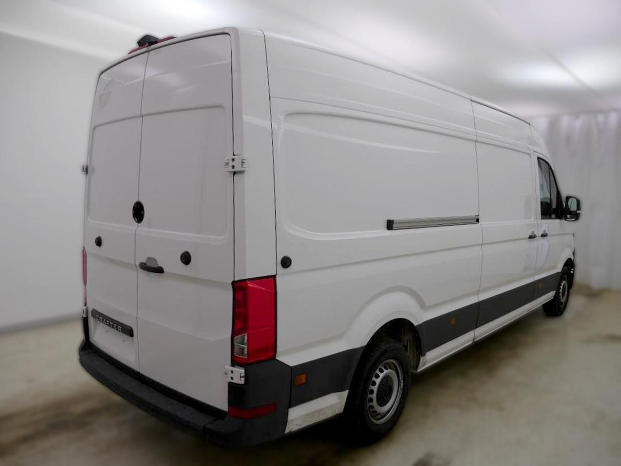 Volkswagen Crafter Kasten 35 L4H3 KAMERA KLIMA SITZHZ DAB - Furgon: foto 2 Volkswagen Crafter Kasten 35 L4H3 KAMERA KLIMA SITZHZ DAB - Furgon: foto 2