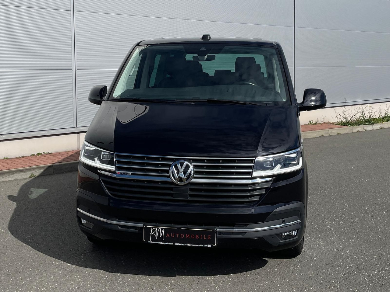 Volkswagen T6.1 Multivan Highline 4M LEDER STANDHZ SITZHZ - Minibus, Furgon pasagjerësh: foto 4 Volkswagen T6.1 Multivan Highline 4M LEDER STANDHZ SITZHZ - Minibus, Furgon pasagjerësh: foto 4