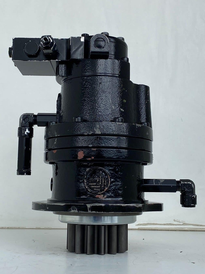 Bonfiglioli Schwenkantrieb Typ:7T01A1GFXDEXS015A7.203AE1 and Bonfiglioli Hydraulikmotor Typ:MGSD/OMRS 125. - Motor rrotullues për Makineri ndërtimi: foto 2 Bonfiglioli Schwenkantrieb Typ:7T01A1GFXDEXS015A7.203AE1 and Bonfiglioli Hydraulikmotor Typ:MGSD/OMRS 125. - Motor rrotullues për Makineri ndërtimi: foto 2