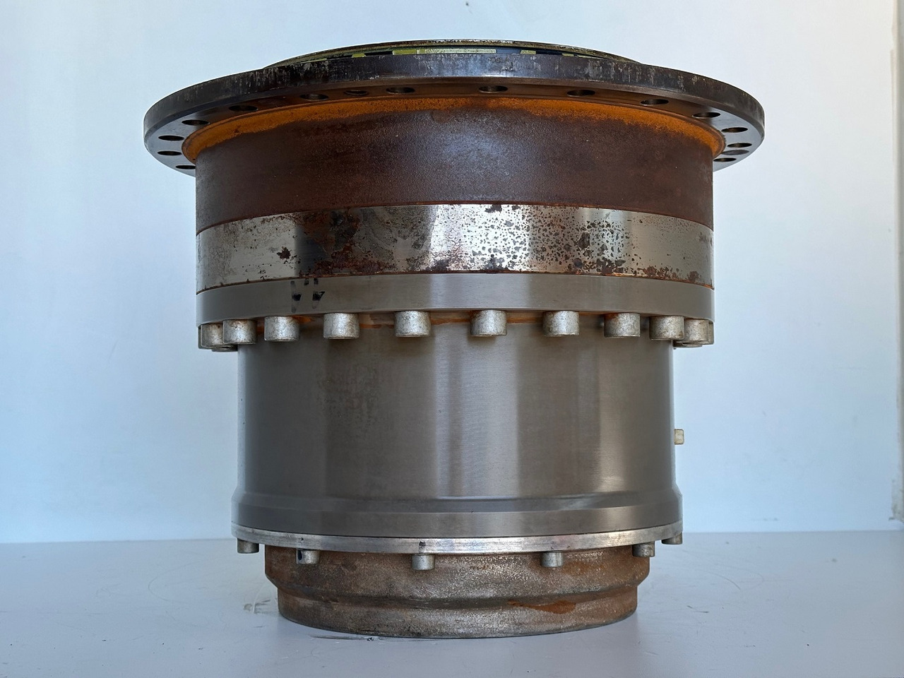 LIEBHERR Original Planetengetriebe ID-Nr.939292201. LI 1010-11,LTM 1200-1,LTM 1200-5-1,LTM 1220-1,LTM 1220-5-1,LTM 1220-5-2,LTM 1230-5-1,LTM 1250-5-1,LTR 1220. #939292201.159-01864# - Kutia e marsheve për Vinç: foto 3 LIEBHERR Original Planetengetriebe ID-Nr.939292201. LI 1010-11,LTM 1200-1,LTM 1200-5-1,LTM 1220-1,LTM 1220-5-1,LTM 1220-5-2,LTM 1230-5-1,LTM 1250-5-1,LTR 1220. #939292201.159-01864# - Kutia e marsheve për Vinç: foto 3