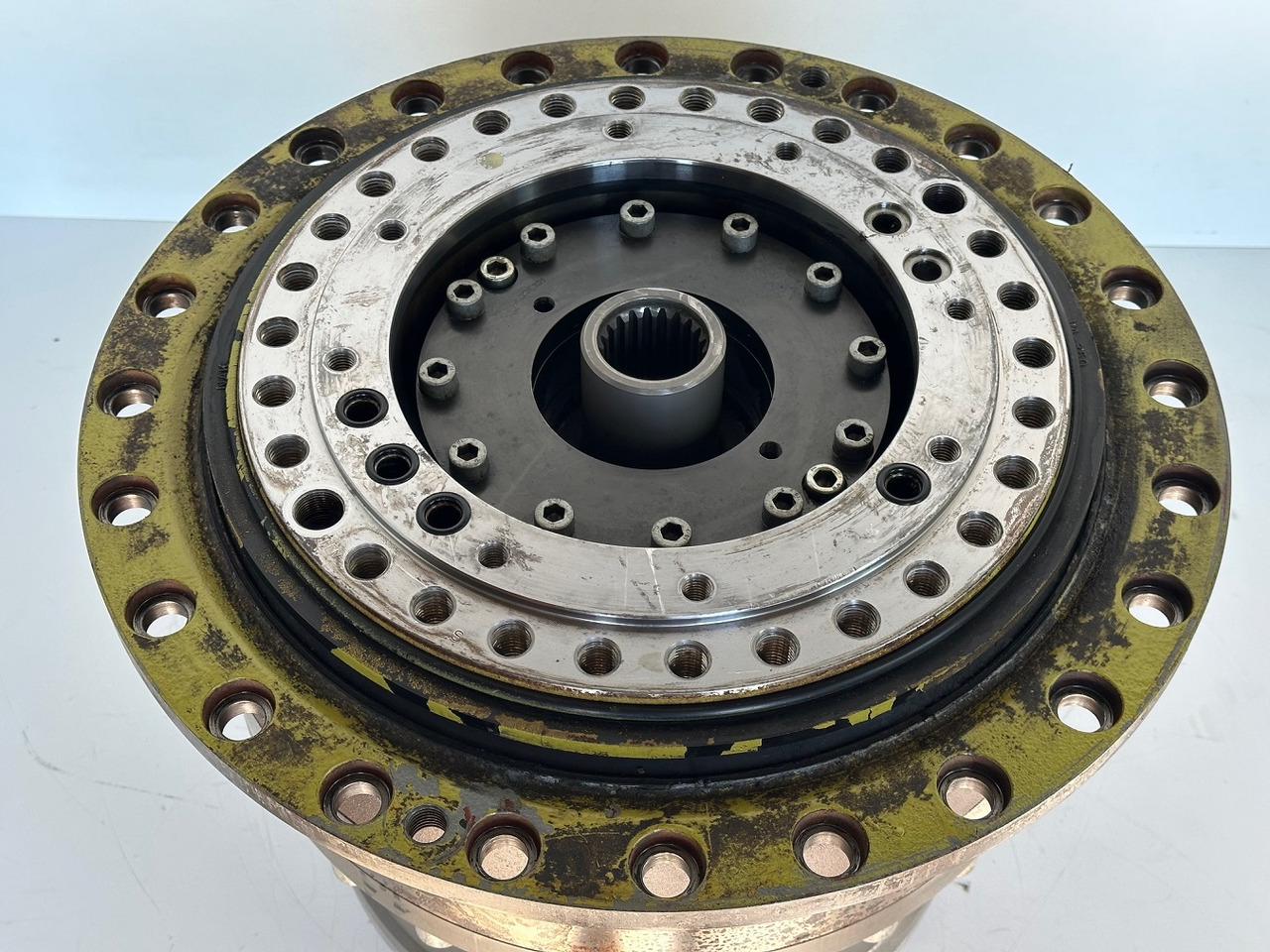 LIEBHERR Original Planetengetriebe ID-Nr.939292201. LI 1010-11,LTM 1200-1,LTM 1200-5-1,LTM 1220-1,LTM 1220-5-1,LTM 1220-5-2,LTM 1230-5-1,LTM 1250-5-1,LTR 1220. #939292201.159-01864# - Kutia e marsheve për Vinç: foto 4 LIEBHERR Original Planetengetriebe ID-Nr.939292201. LI 1010-11,LTM 1200-1,LTM 1200-5-1,LTM 1220-1,LTM 1220-5-1,LTM 1220-5-2,LTM 1230-5-1,LTM 1250-5-1,LTR 1220. #939292201.159-01864# - Kutia e marsheve për Vinç: foto 4