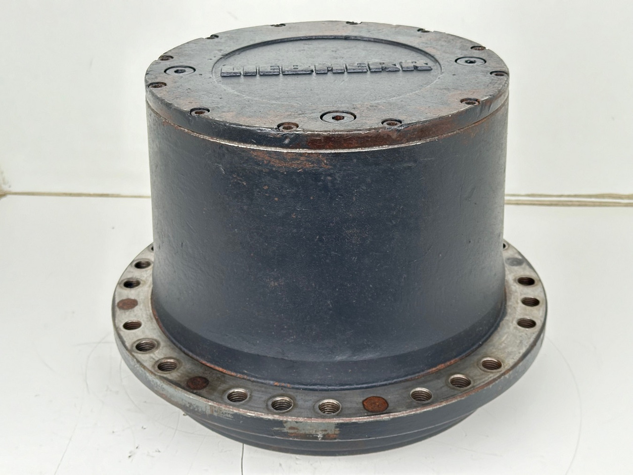 Liebherr Fahrantrieb FAT355P076. ID-Nr.969455101 - ID-Nr.969524001 - ID-Nr.90022900. LO1916, LOS916, R906, R916, R922, R924. #969455101.1647# - Transmisioni përfundimtar për Makineri ndërtimi: foto 4 Liebherr Fahrantrieb FAT355P076. ID-Nr.969455101 - ID-Nr.969524001 - ID-Nr.90022900. LO1916, LOS916, R906, R916, R922, R924. #969455101.1647# - Transmisioni përfundimtar për Makineri ndërtimi: foto 4