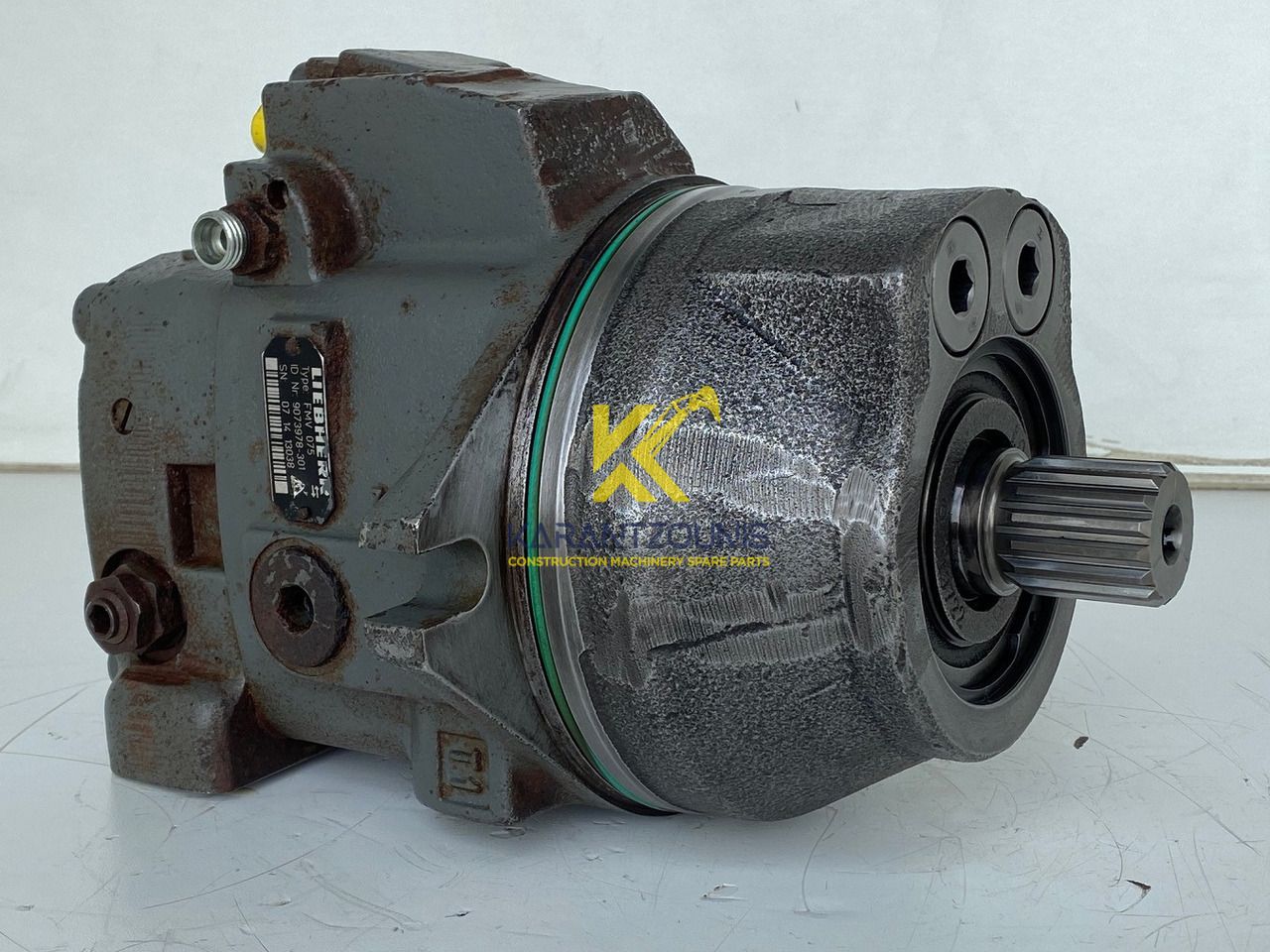 Liebherr Hydraulikeinbaumotor FMV075, ID-Nr.9073978. LOS914, LOS924, R902, R904, R912, R914, R922, R924, R924 COMP, R924 COMPA. #13038# - Motori hidraulik për Ekskavator me zinxhirë: foto 1 Liebherr Hydraulikeinbaumotor FMV075, ID-Nr.9073978. LOS914, LOS924, R902, R904, R912, R914, R922, R924, R924 COMP, R924 COMPA. #13038# - Motori hidraulik për Ekskavator me zinxhirë: foto 1