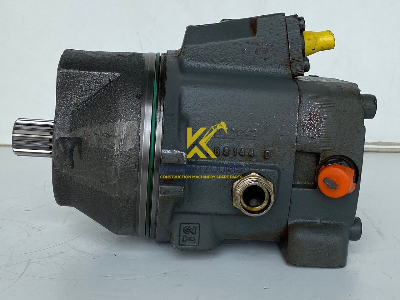 Liebherr Hydraulikeinbaumotor FMV075, ID-Nr.9073978. LOS914, LOS924, R902, R904, R912, R914, R922, R924, R924 COMP, R924 COMPA. #13038# - Motori hidraulik për Ekskavator me zinxhirë: foto 4 Liebherr Hydraulikeinbaumotor FMV075, ID-Nr.9073978. LOS914, LOS924, R902, R904, R912, R914, R922, R924, R924 COMP, R924 COMPA. #13038# - Motori hidraulik për Ekskavator me zinxhirë: foto 4