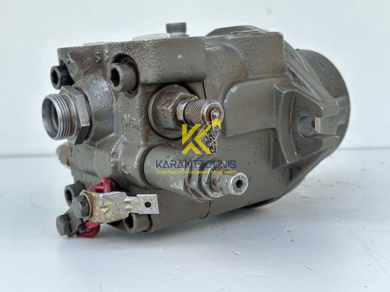 Liebherr Hydraulikeinbaumotor Typ:FMF058, ID-Nr.10122576 - ID-Nr.10145827 - ID-Nr.11371069. LOS1906, P924 COMP , R906, R906 PROTO, R916, R922, R924, R924 COMP, R926 COMP, R926 K LC. #11371069.08604# - Motori hidraulik për Ekskavator me zinxhirë: foto 4 Liebherr Hydraulikeinbaumotor Typ:FMF058, ID-Nr.10122576 - ID-Nr.10145827 - ID-Nr.11371069. LOS1906, P924 COMP , R906, R906 PROTO, R916, R922, R924, R924 COMP, R926 COMP, R926 K LC. #11371069.08604# - Motori hidraulik për Ekskavator me zinxhirë: foto 4