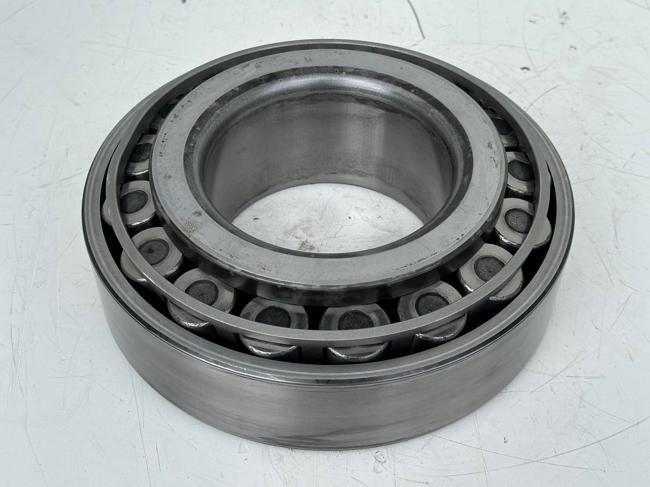 Liebherr Kegelrollenlager ID-Nr.10030587. TIMKEN HH228310. SAT350/208,SAT350/252,SAT325/274,SAT325/294. A954B,A954C,LH80,EP954,ER954,P954,R934,R936,R938,R940,R945,R946,R950,R954. #10030587.17.05# - Motor rrotullues për Ekskavator: foto 4 Liebherr Kegelrollenlager ID-Nr.10030587. TIMKEN HH228310. SAT350/208,SAT350/252,SAT325/274,SAT325/294. A954B,A954C,LH80,EP954,ER954,P954,R934,R936,R938,R940,R945,R946,R950,R954. #10030587.17.05# - Motor rrotullues për Ekskavator: foto 4
