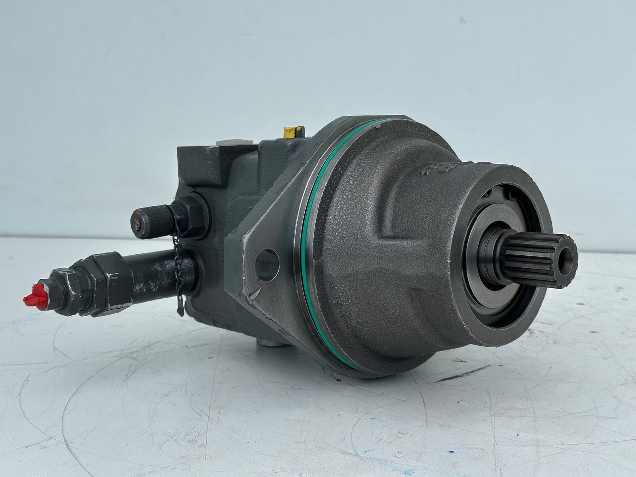 Liebherr Original Hydraulikeinbaumotor FMF045. ID-Nr.12464105. SAT250/287. LH18M, LH22C, LH22M, LH24M, LH26EC, LH26EM, LH26M. #12464105.0854# - Motor rrotullues për Makineri ndërtimi: foto 1 Liebherr Original Hydraulikeinbaumotor FMF045. ID-Nr.12464105. SAT250/287. LH18M, LH22C, LH22M, LH24M, LH26EC, LH26EM, LH26M. #12464105.0854# - Motor rrotullues për Makineri ndërtimi: foto 1