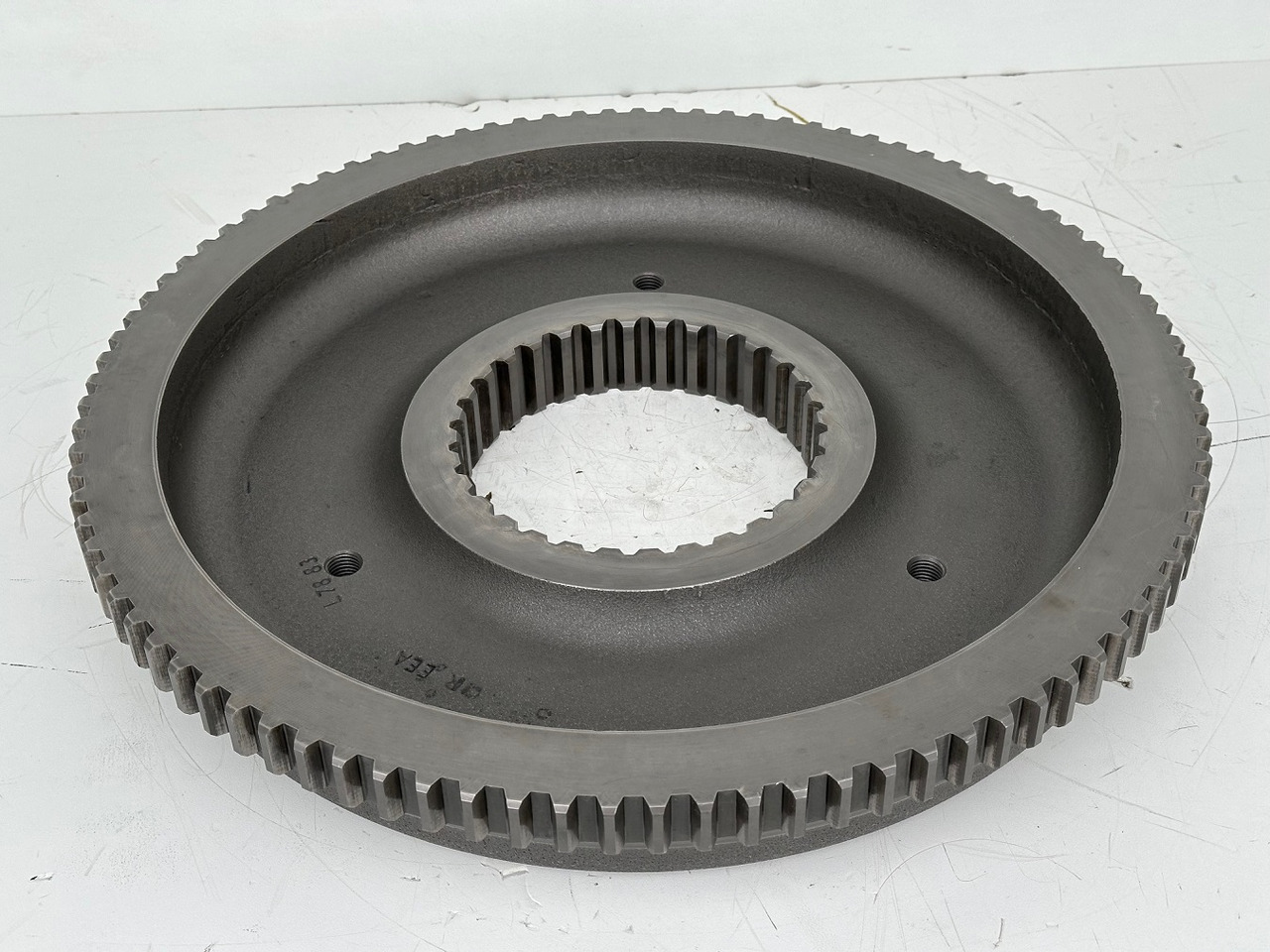 Liebherr Original Stützflansch ID-Nr.944427703. FAT500E502,FAT500E503,FAT500E517,FAT500E518,FAT500F522,FAT500F522,FAT500F528,FAT500F529.PR734,PR73605,PR7363,PR7364,PR736,RL44,RL46,RL463. #944427703.31 - Transmisioni përfundimtar për Makineri ndërtimi: foto 3 Liebherr Original Stützflansch ID-Nr.944427703. FAT500E502,FAT500E503,FAT500E517,FAT500E518,FAT500F522,FAT500F522,FAT500F528,FAT500F529.PR734,PR73605,PR7363,PR7364,PR736,RL44,RL46,RL463. #944427703.31 - Transmisioni përfundimtar për Makineri ndërtimi: foto 3