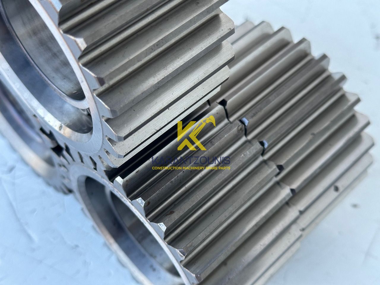 Liebherr Planetenrad ID-Nr.90205840. FAT350P126 - FAT350P138. R920 - R922 - R924 - R925 - R926 - R930 T. #90205840.10.08# - Transmisioni përfundimtar për Ekskavator me zinxhirë: foto 5 Liebherr Planetenrad ID-Nr.90205840. FAT350P126 - FAT350P138. R920 - R922 - R924 - R925 - R926 - R930 T. #90205840.10.08# - Transmisioni përfundimtar për Ekskavator me zinxhirë: foto 5